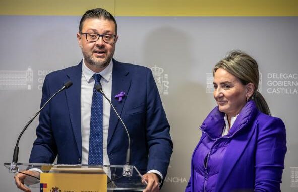 El-Gobierno-regional-pondra-en-marcha-la-´Estanteria-Arcoiris´-en-200-bibliotecas-de-Castilla-La-Mancha-y-bibliobuses