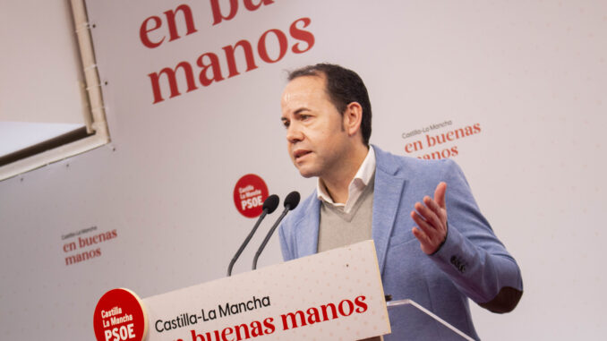 Garcia-Navas-Page-es-el-unico-que-defiende-a-CLM-ante-los-aranceles-de-Trump-frente-al-silencio-de-Vox-y-el-marear-la-perdiz-del-PP