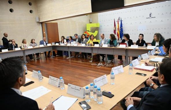 ‘Horizonte-2030-plantea-2.100-millones-de-euros-en-el-eje-del-talento-humano-para-consolidar-los-niveles-mas-altos-de-empleo-en-la-region